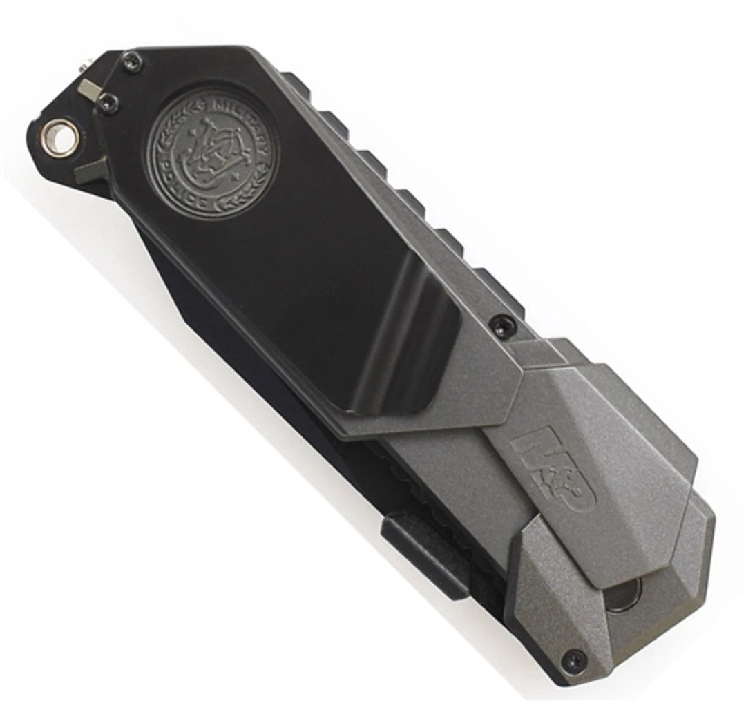 Smith & Wesson MAGIC Assist Knife, Black Plain Clip Blade, SWMP9B 4 Smith & Wesson MAGIC Assist Knife, Black Plain Clip Blade, SWMP9B - Image 4
